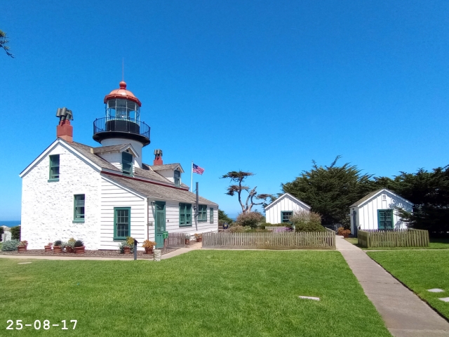 25-08-17